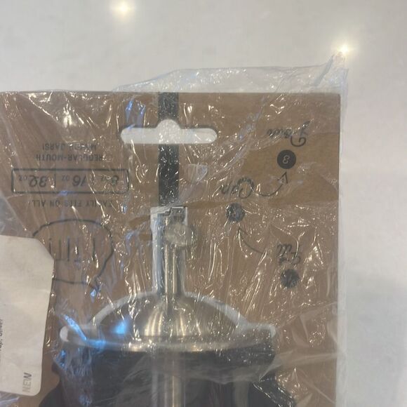 The mason tap pour spout, new with tags fits regular 8, 16, 32, oz jars. - Picture 3 of 5